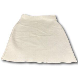 Express Casual Skirt: White Solid Stretch Body Contour Skirt Size: M
